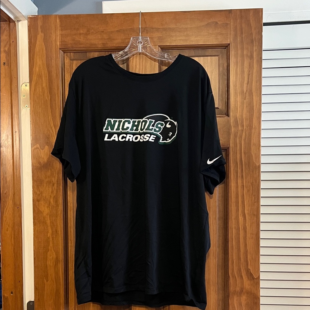 Nichols College - Bison - Lacrosse Short sleeve Tee Shirt- NWOT